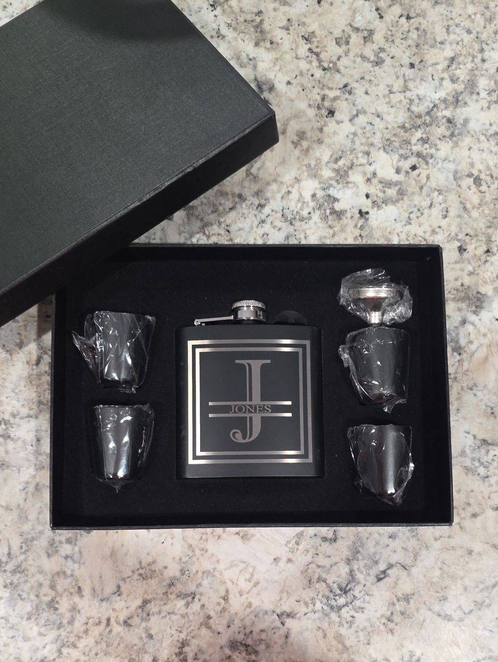 Black Stainless Steel Hip Flask Gift Set